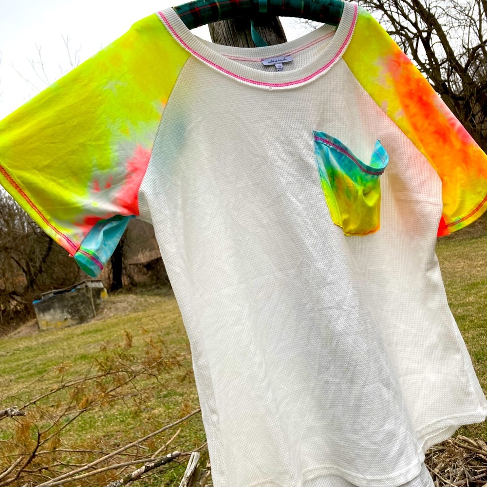 White Birch Neon Tie Dye T Shirt // Women’s 1X